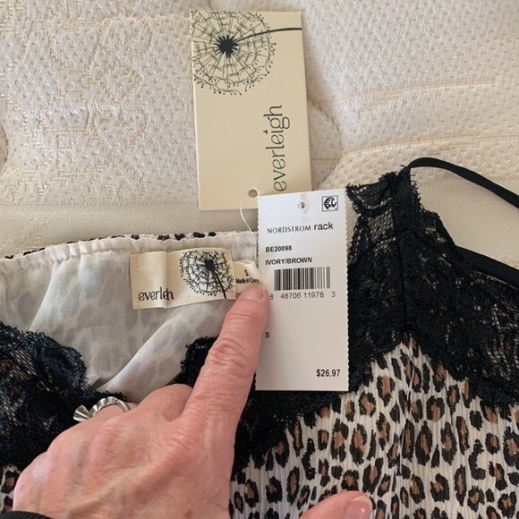 Everleigh Animal Print Cami Cream Brown Size Small NWT - Picture 7 of 11